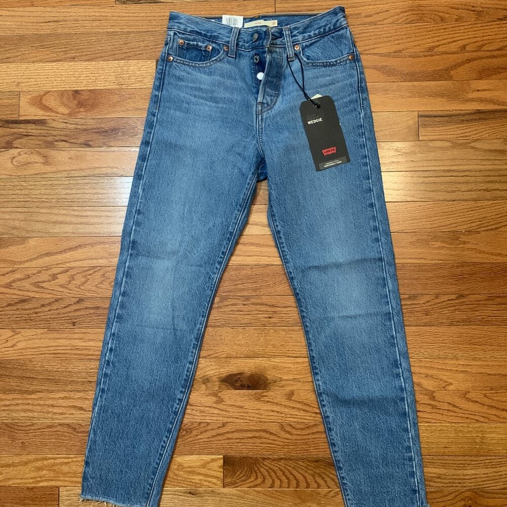 Levi's Wedgie Jeans Size 25